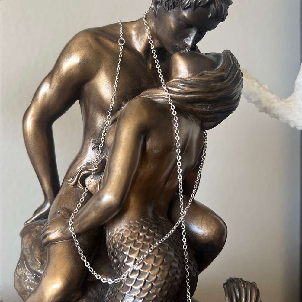 Custom - Picture 4 of 4